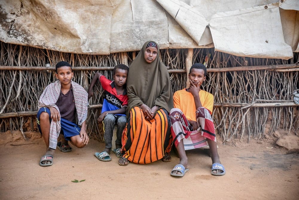 Søsteren Hawa forteller at broren aldri ble den samme, etter at han kom tilbake til Dadaab fra Somalia.